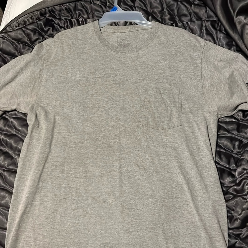 Plain grey shirt with pocket